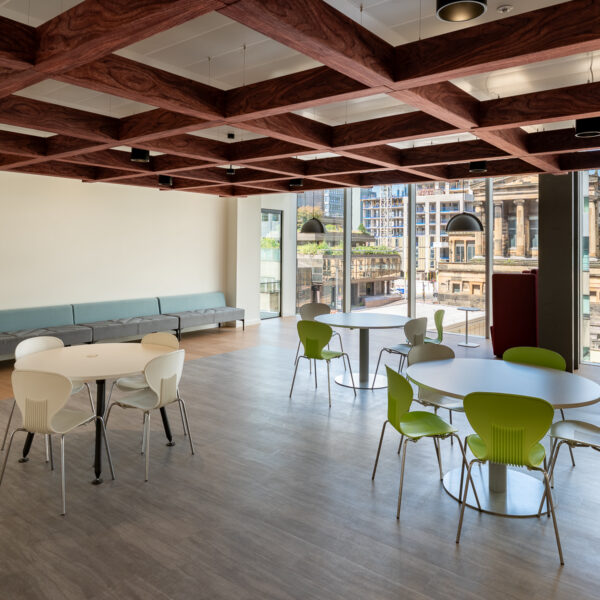 Doig+Smith Delivers Cutting-Edge Workspace for NHS Education for Scotland and Public Health Scotland at 177 Bothwell Street