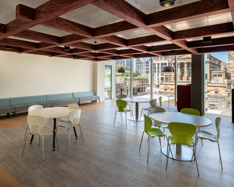 Doig+Smith Delivers Cutting-Edge Workspace for NHS Education for Scotland and Public Health Scotland at 177 Bothwell Street
